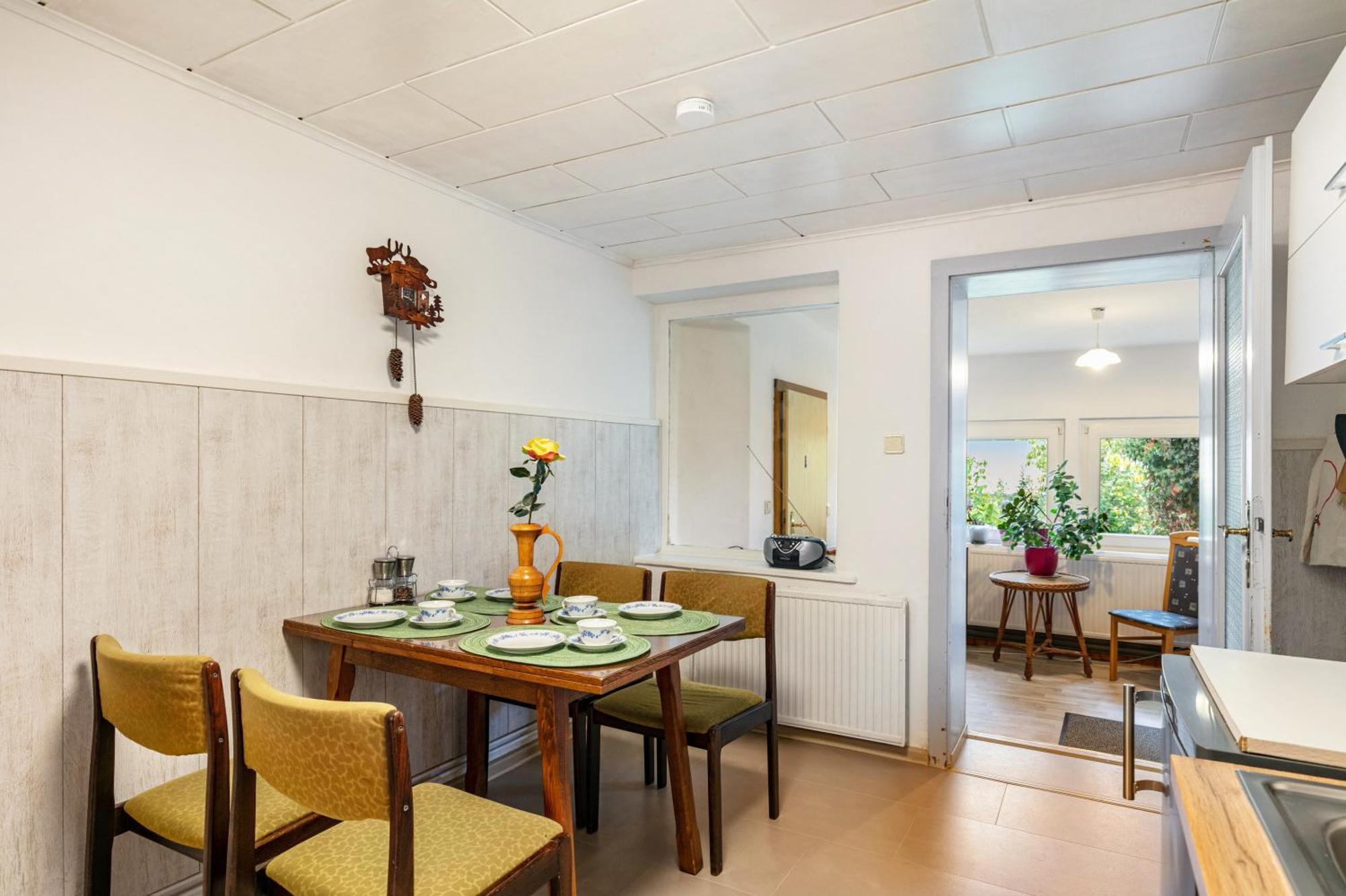 Ferienwohnung Im Blumengarten Angermunde Exterior foto
